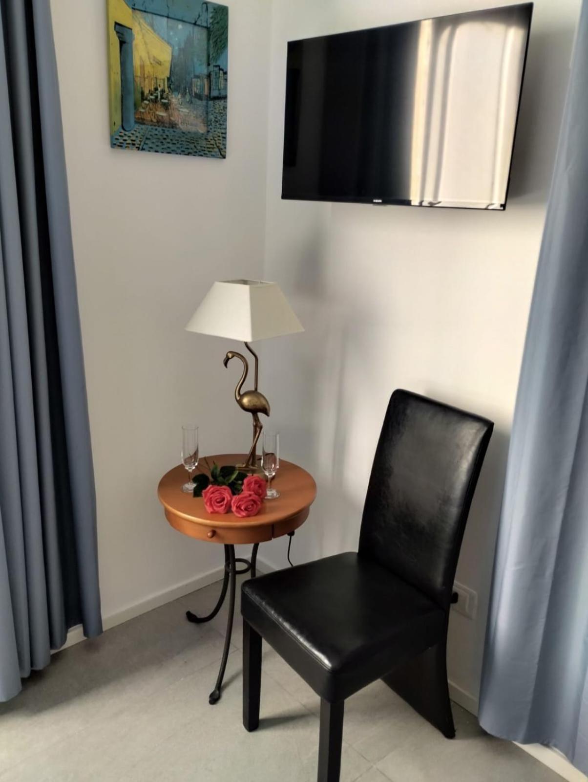 Casa Vacanze Tita La Tua Base Per Visitare Il Mare Delle Cinque Terre Apartment Специя Екстериор снимка