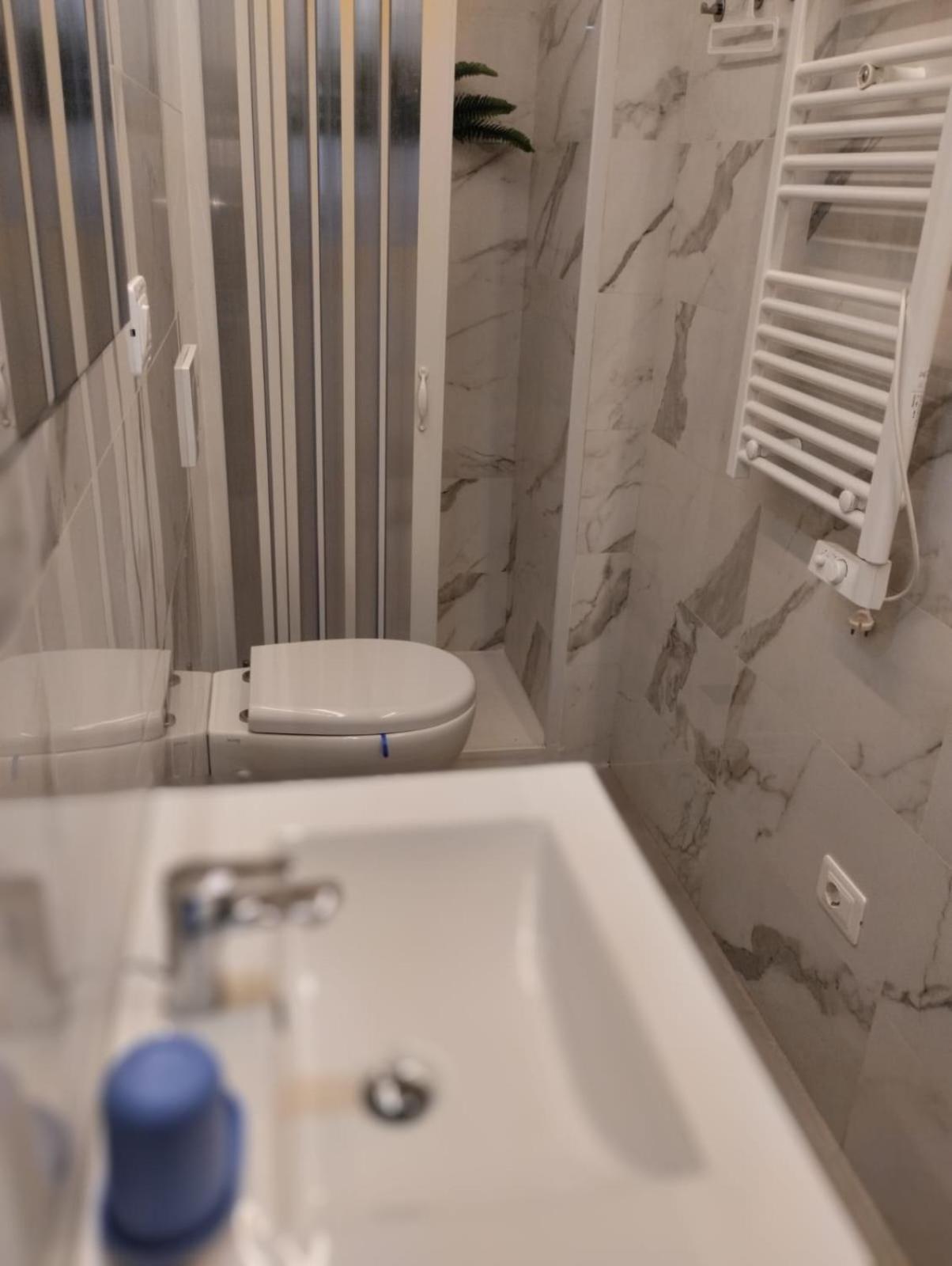 Casa Vacanze Tita La Tua Base Per Visitare Il Mare Delle Cinque Terre Apartment Специя Екстериор снимка